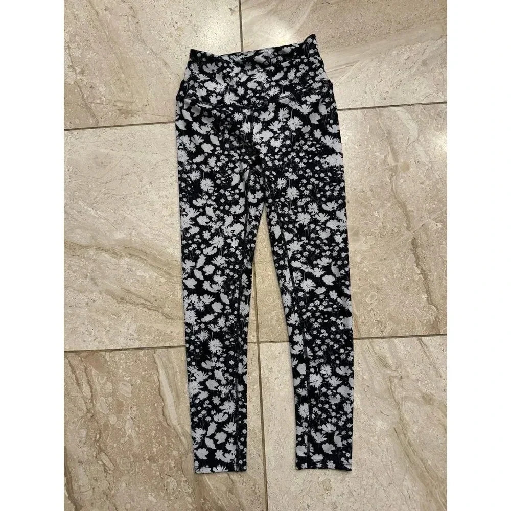 FP Movement Ashford Lose Control Wrap Leggings Black White Floral Size X-Small